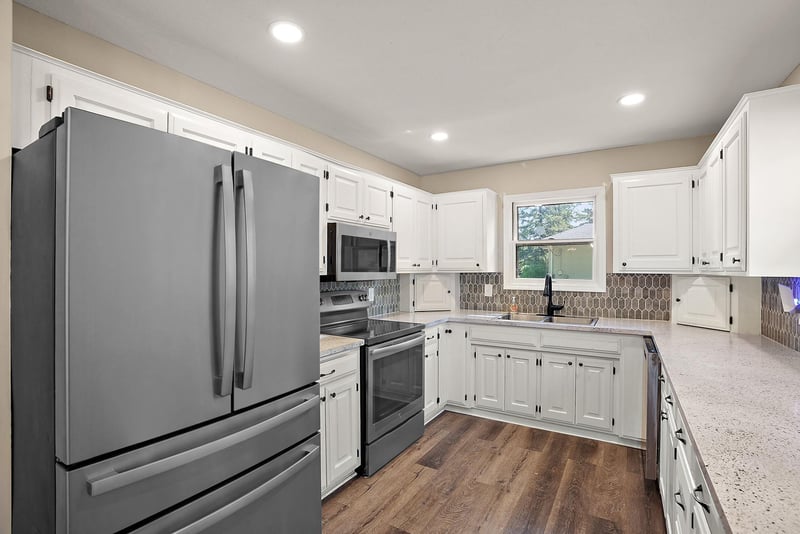 417 Central Ave S, Young America, MN 55397