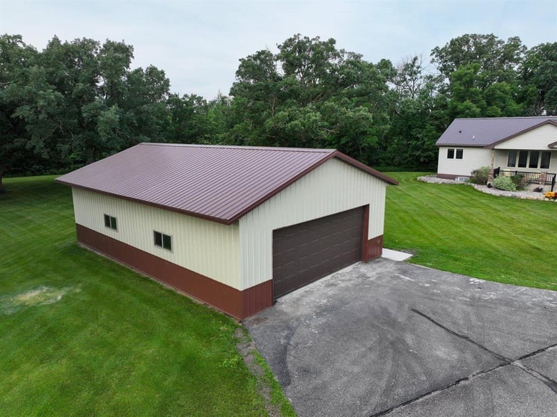 4700 Rural Oaks Dr SE, Alexandria, MN 56308