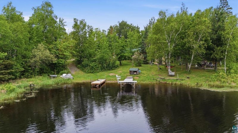 2249 Whiteface Rd, Makinen, MN 55763