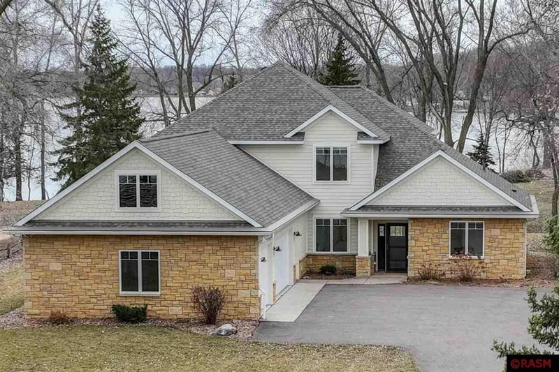6206 Shamrock Dr, Madison Lake, MN 56063