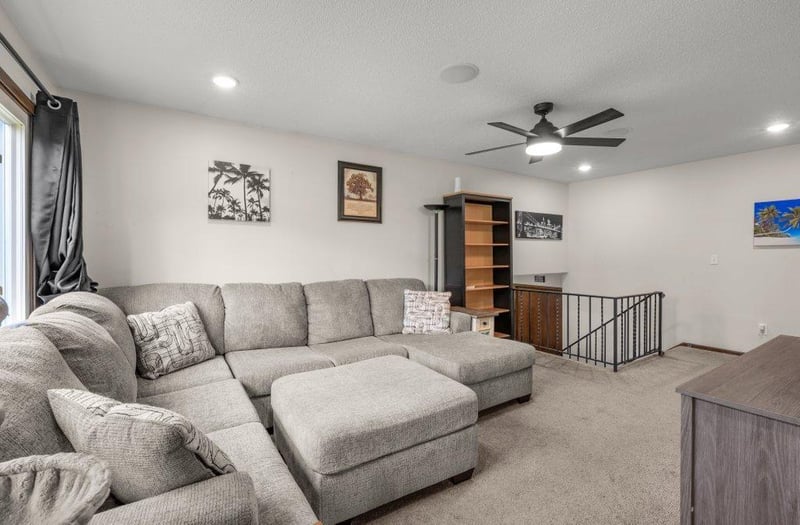 1206 3rd St N, Princeton, MN 55371