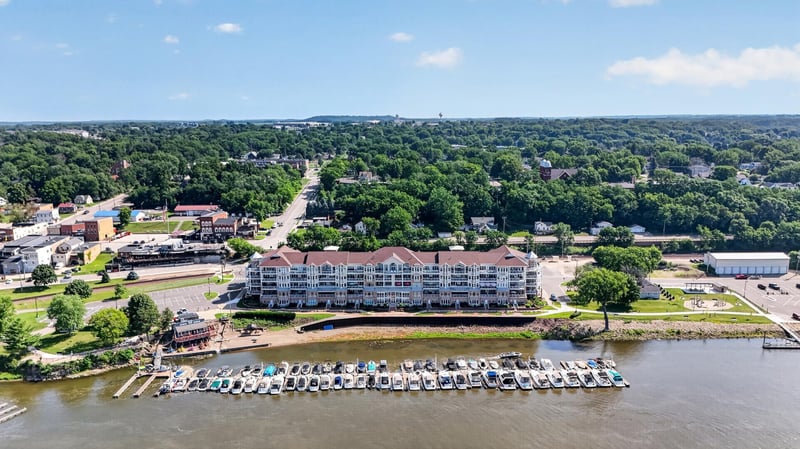 150 Front St N #223, Prescott, WI 54021
