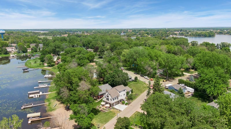 13530 Norelius Ln, Lindstrom, MN 55045