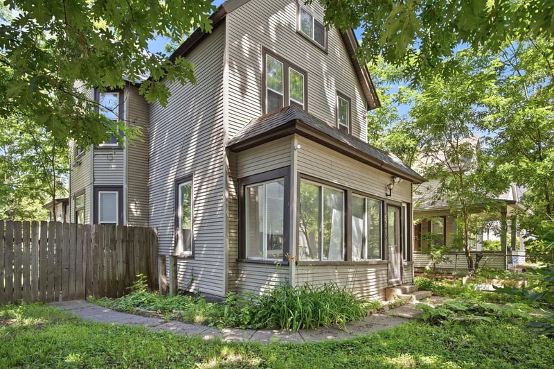 2923 Girard Ave N, Minneapolis, MN 55411