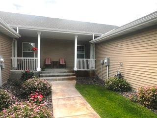 11601 Alpine Dr, Monticello, MN 55362
