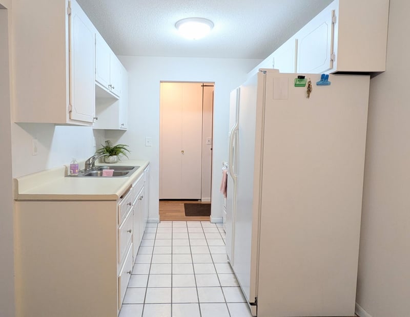 4387 Wilshire Blvd #106, Mound, MN 55364