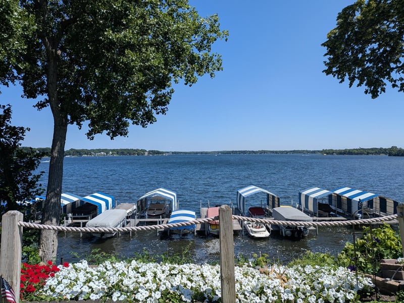 4387 Wilshire Blvd #106, Mound, MN 55364