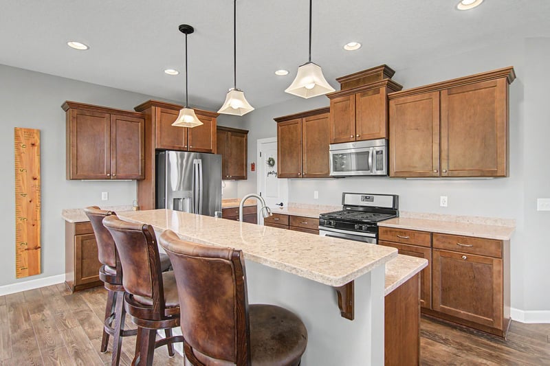 801 Yellowstone Trl, Waconia, MN 55387