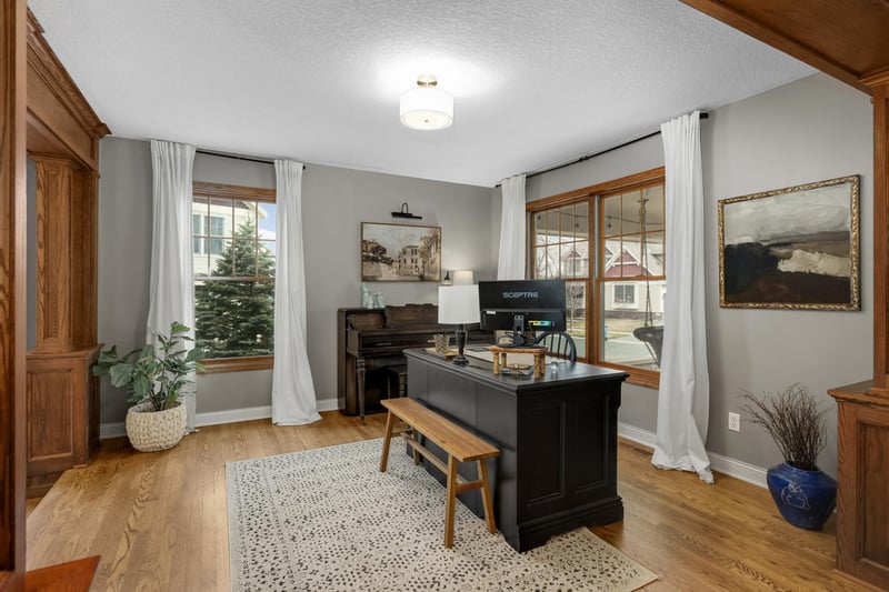 13361 Couchtown Ct, Rosemount, MN 55068