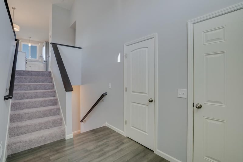 345 Roberts Ave NW, Delano, MN 55328