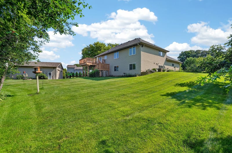 24450 Fallbrook Ave, Forest Lake, MN 55025