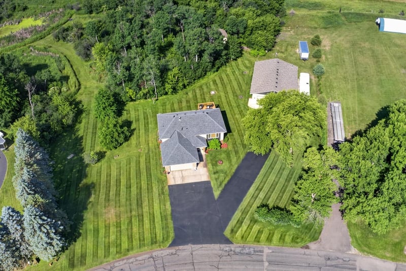 24450 Fallbrook Ave, Forest Lake, MN 55025