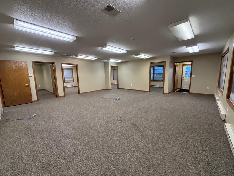 311 W Gabrielson Rd #5, Luverne, MN 56156