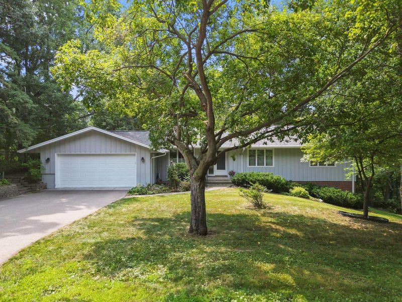 4723 Forest Cir, Minnetonka, MN 55345