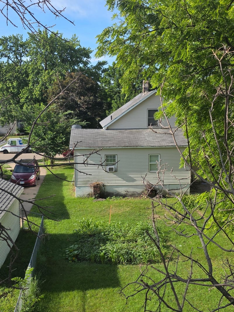 1019 Paulson Ave, Worthington, MN 56187