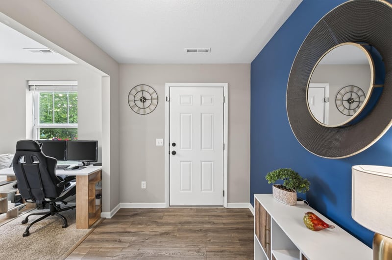 781 Midtown Ln, New Brighton, MN 55112