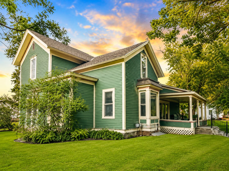 14 3rd Ave SW, Verndale, MN 56481