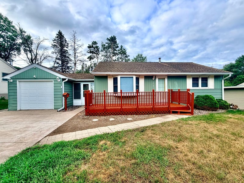 1019 Maple St, Red Wing, MN 55066