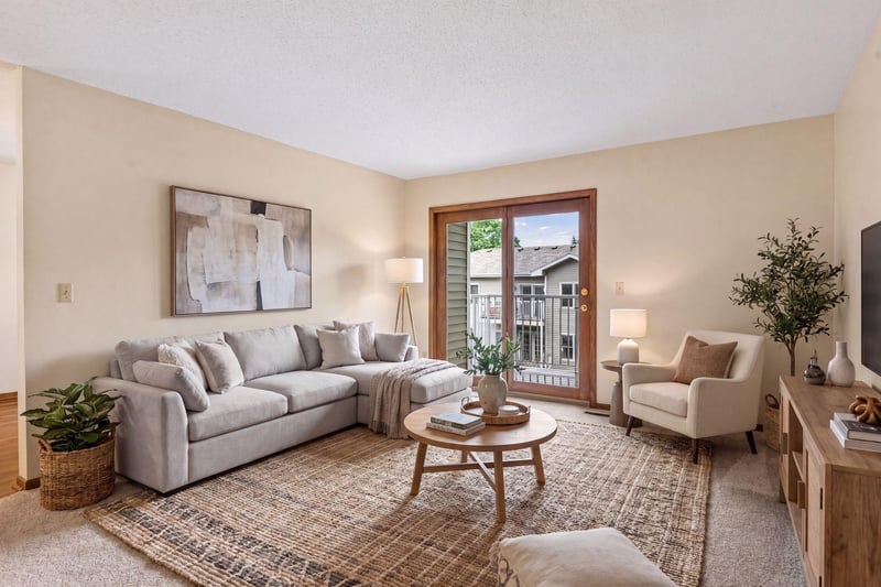 1799 12 County Road E E #30, White Bear Lake, MN 55110