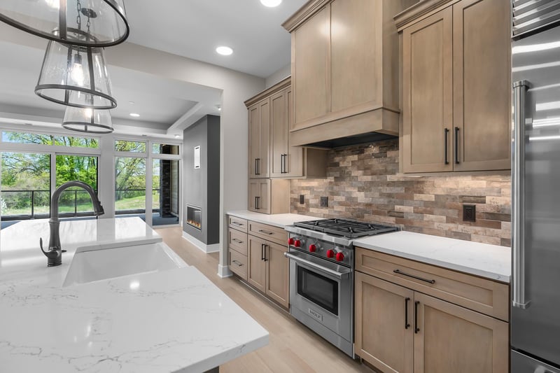 1 Hill Farm Rd #111, North Oaks, MN 55127