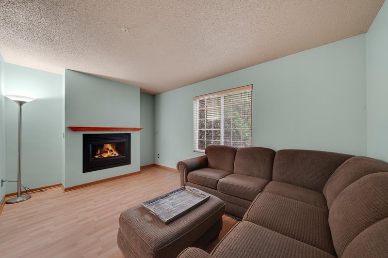 9084 Terra Verde Trl, Eden Prairie, MN 55347