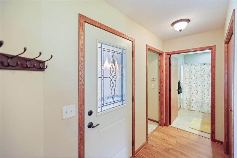 40 Waterford Ln, Waite Park, MN 56387