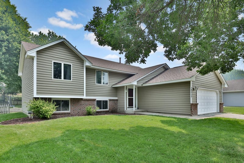 14317 Kipling Ave S, Savage, MN 55378