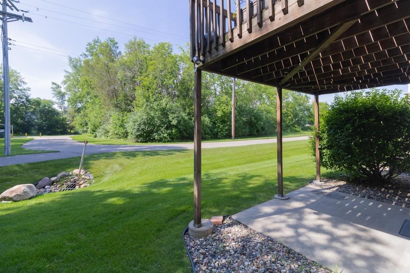 1898 Christensen Ave, West Saint Paul, MN 55118