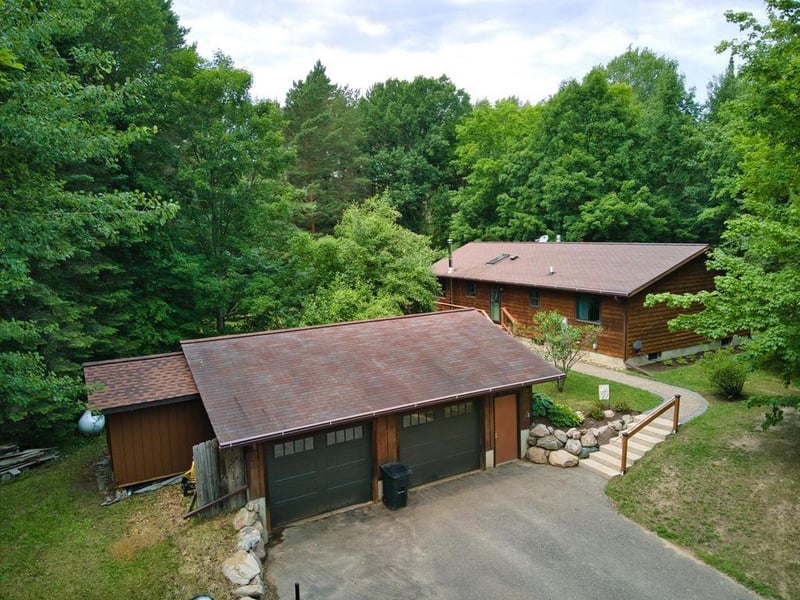26137 Aspen Dr, Bovey, MN 55709