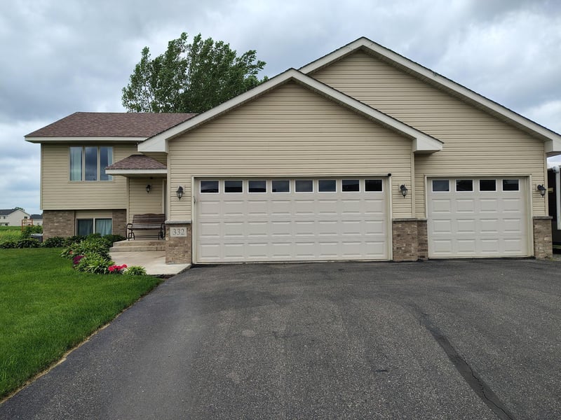 332 Bavaria Way, Waverly, MN 55390
