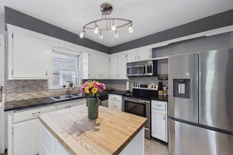 1315 Buchanan St NE, Minneapolis, MN 55413