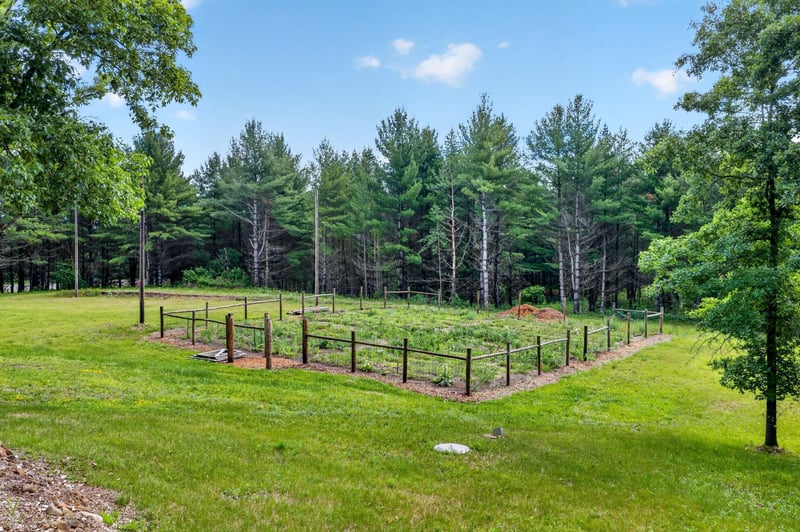 W9669 County Hwy B, Shell Lake, WI 54871