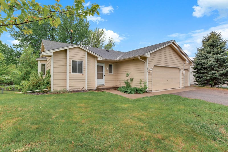 435 Birch Ave NW, Saint Michael, MN 55376