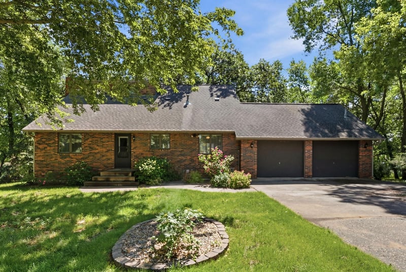 40077 Sauk Lake Rd, Sauk Centre, MN 56378