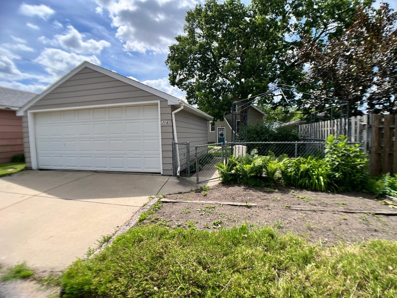 308 24th Ave N, Saint Cloud, MN 56303