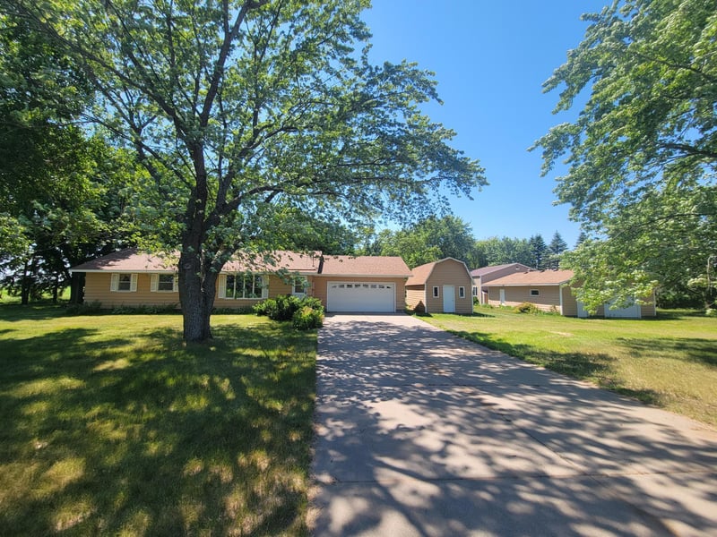5182 45th Ave SE, Saint Cloud, MN 56304
