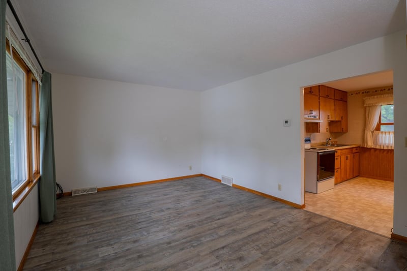 202 Pleasant Ave SW, Twin Valley, MN 56584