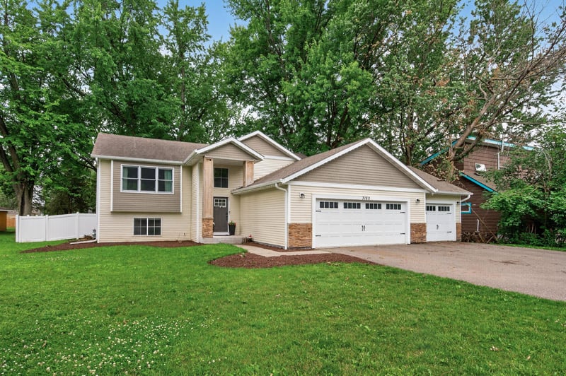 3180 146th St W, Rosemount, MN 55068