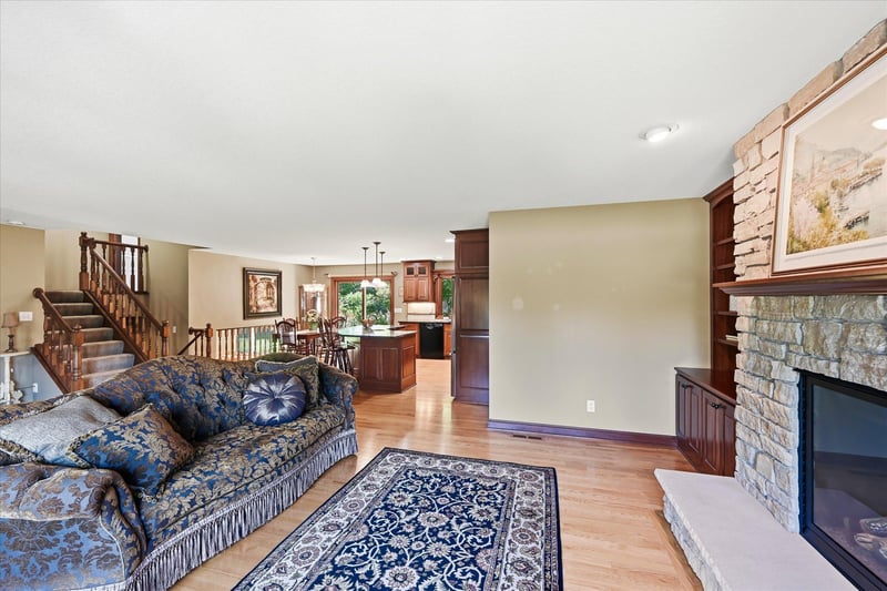 433 Carissa Ln SW, Saint Michael, MN 55376