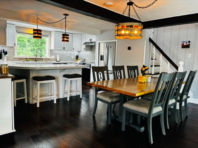 1019 7th Ave, Mountain Lake, MN 56159