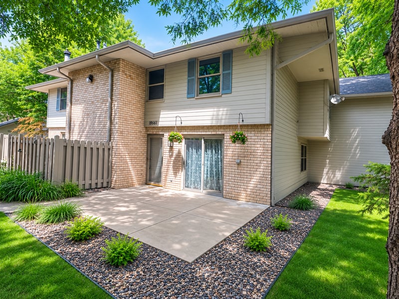 18661 Clear View Ct, Minnetonka, MN 55345