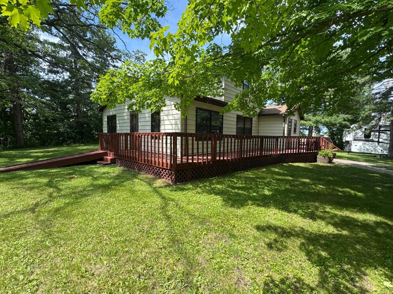 22585 320th St, Bagley, MN 56621