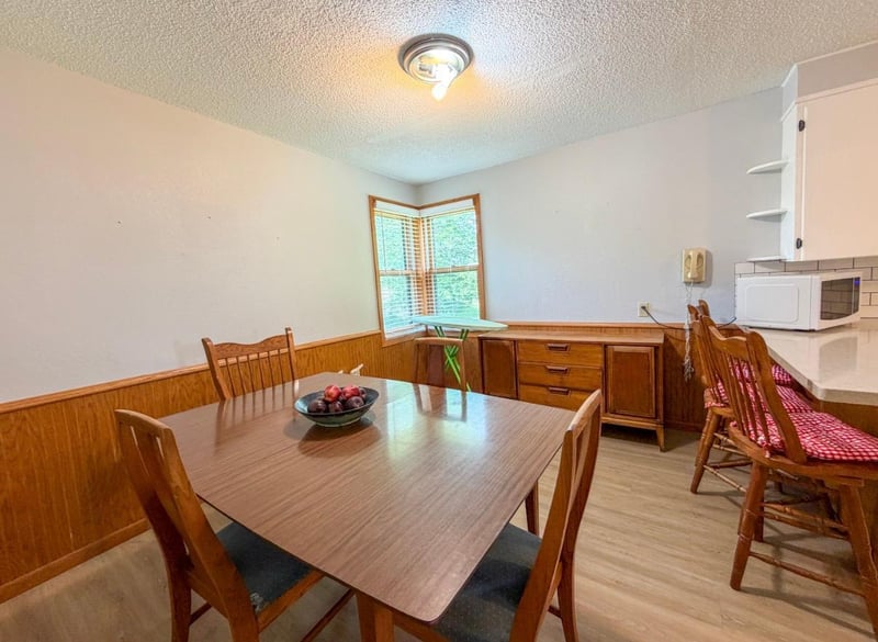 22585 320th St, Bagley, MN 56621