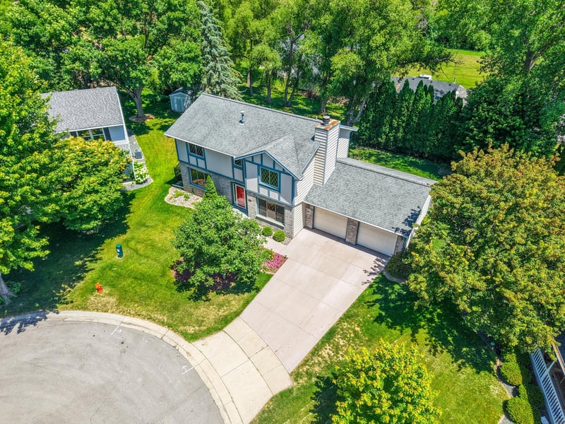 3851 Newport Ln NW, Rochester, MN 55901