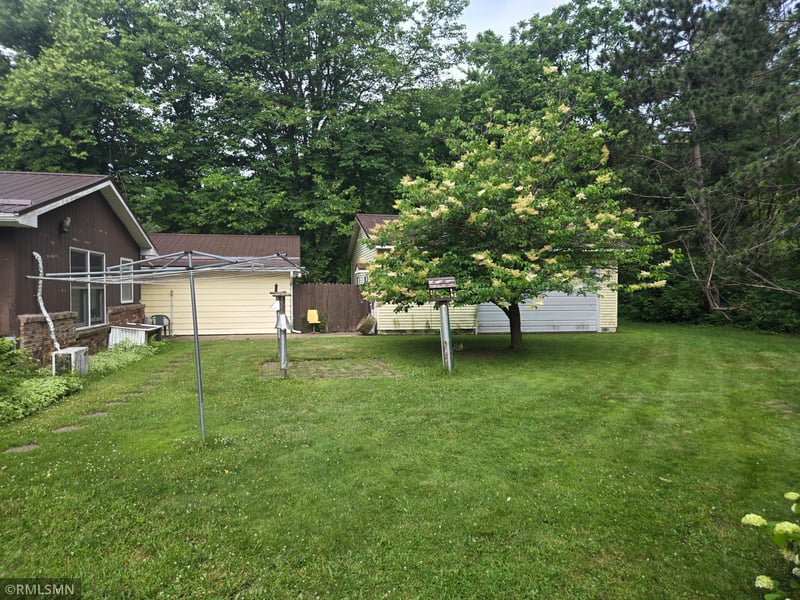 314 Bering St W, Milltown, WI 54858
