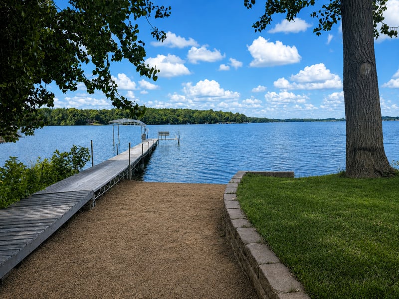 118 Willow Point Dr, Elysian, MN 56028