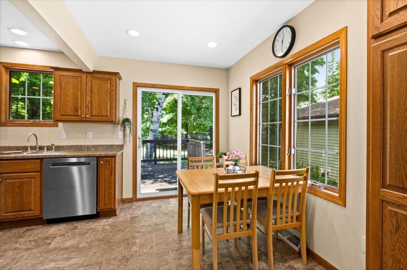 2125 Swan Lake Rd, Duluth, MN 55811
