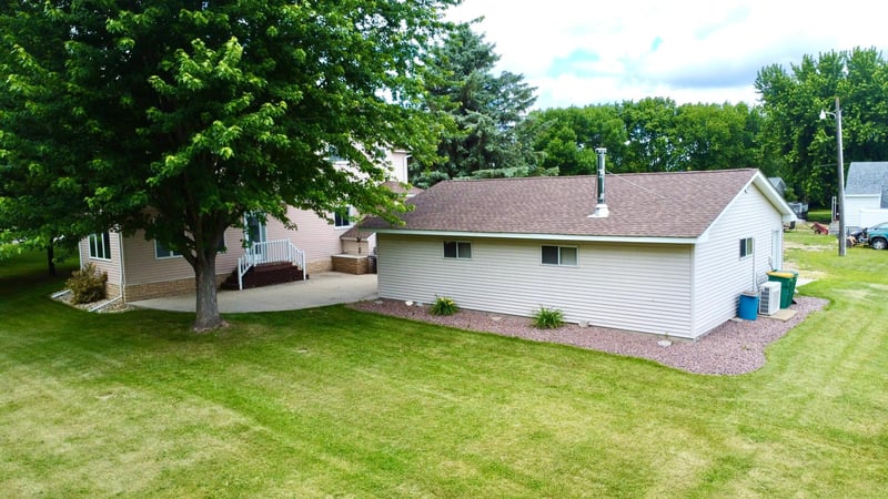 568 Minnesota St N, Ortonville, MN 56278
