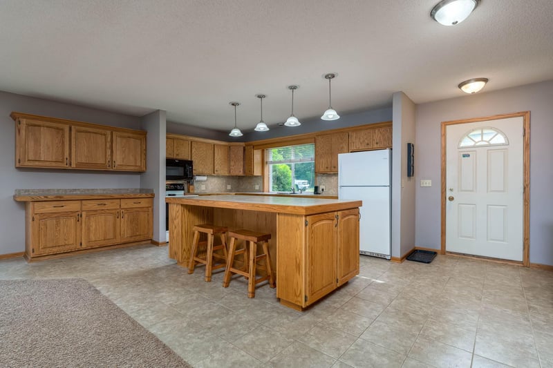 46747 Cape Horn Rd, Cleveland, MN 56017