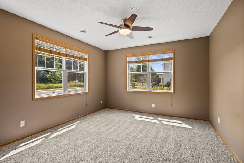 1646 White Pine Way #A, Carver, MN 55315
